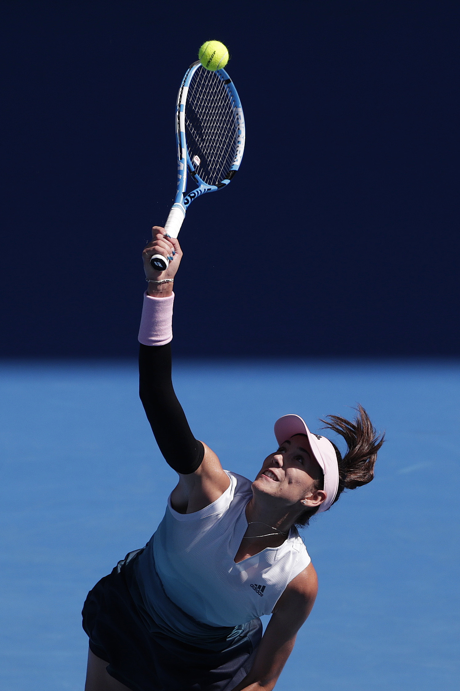 这名年轻人 这名年轻人