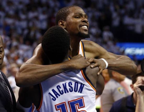 足球比赛并 足球比赛并